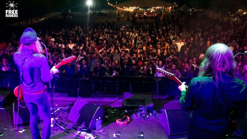 El grupo de rock sueco Imperial State Electric actuando en el Free Riders Festival en Miño, Agosto de 2017